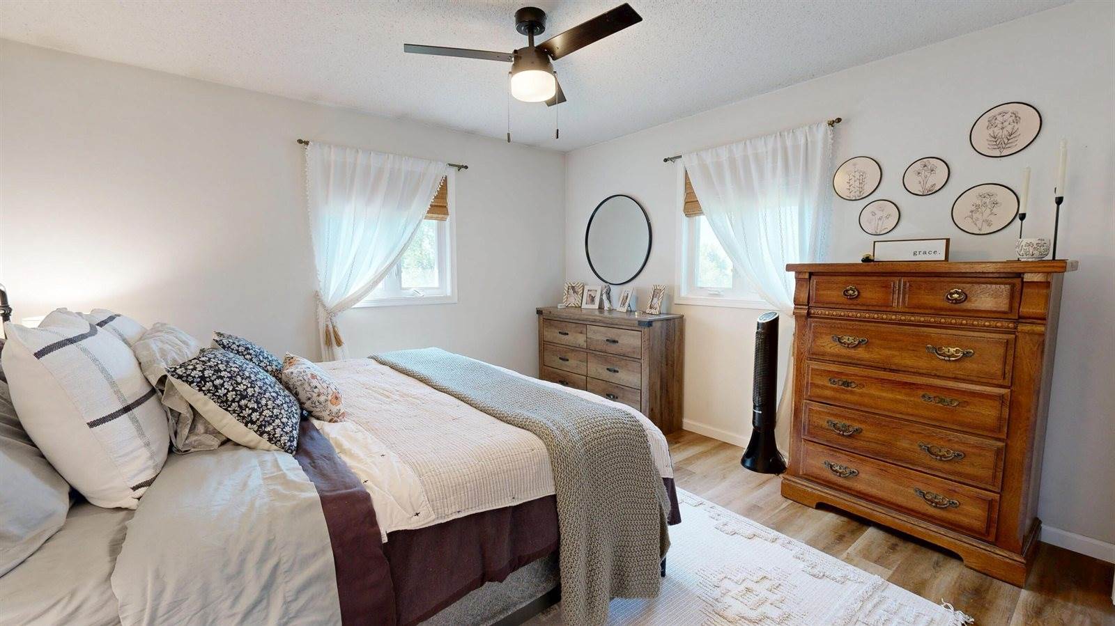 2409 Franklin St, Onalaska, WI 54650