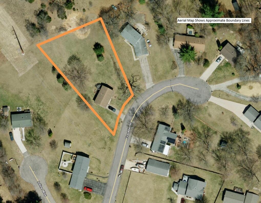 2409 Franklin St, Onalaska, WI 54650