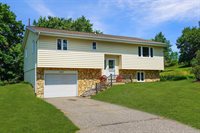 2409 Franklin St, Onalaska, WI 54650