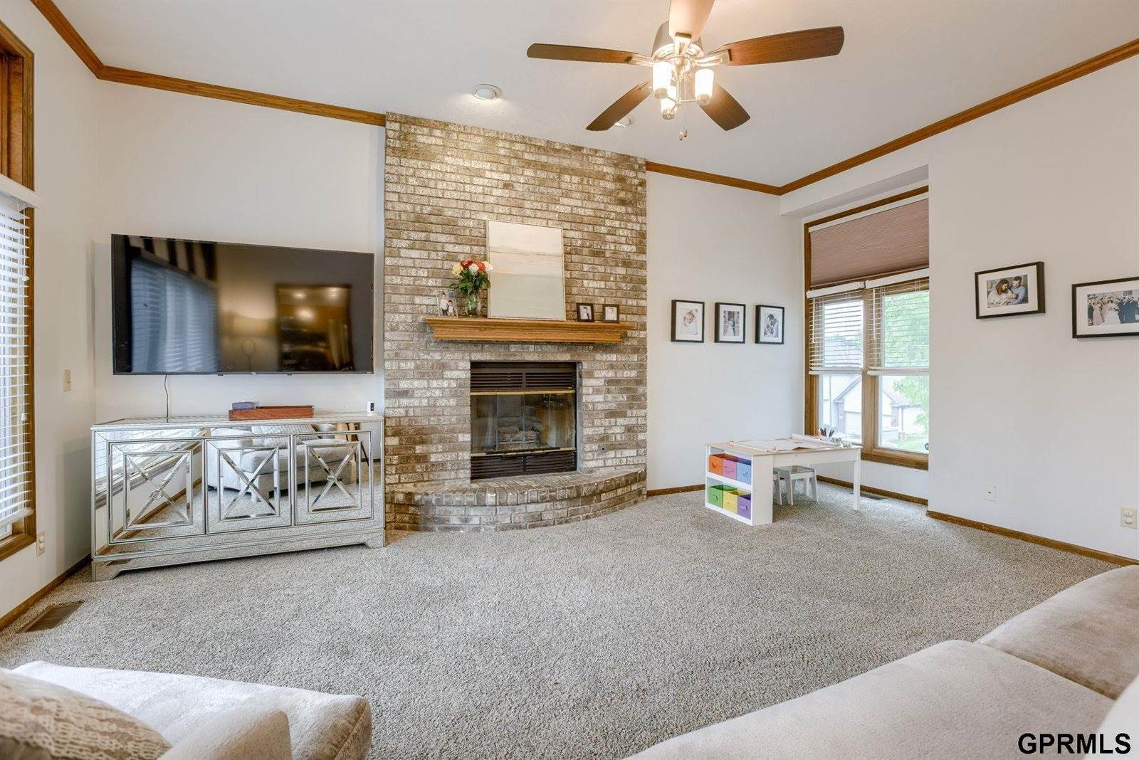 2337 North 154th Street, Omaha, NE 68116