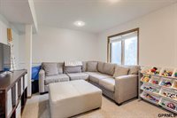 2337 North 154th Street, Omaha, NE 68116