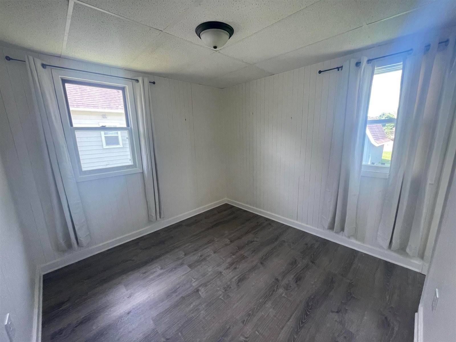 510 S Vine Avenue, Marshfield, WI 54449