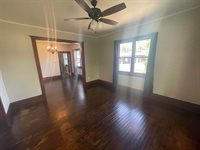 510 S Vine Avenue, Marshfield, WI 54449