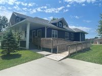 510 S Vine Avenue, Marshfield, WI 54449