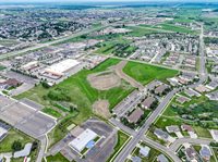 000 Calgary Avenue, Bismarck, ND 58503