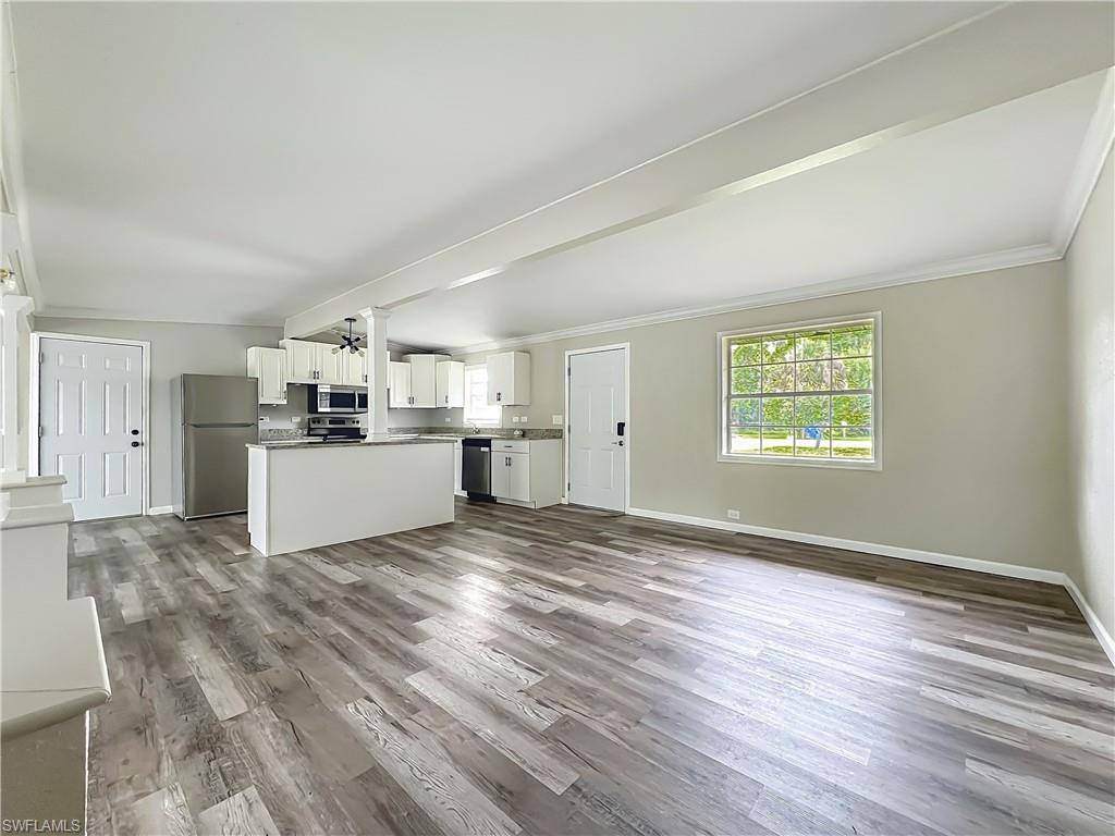 93 East Mariana Ave, North Fort Myers, FL 33917