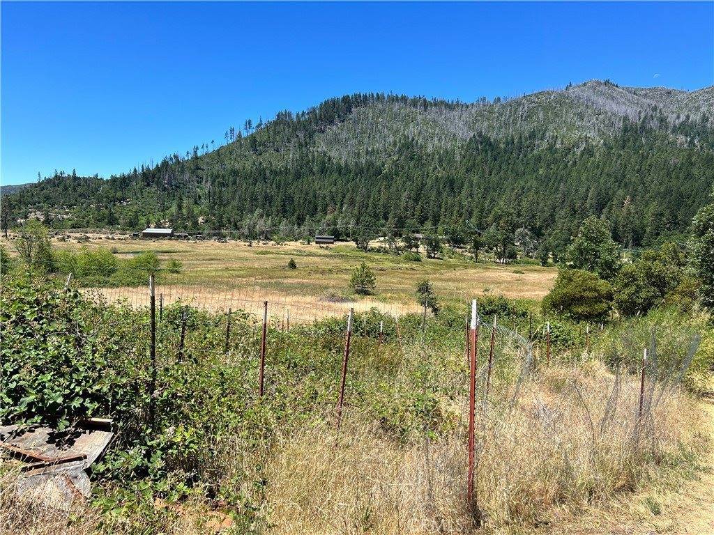 10725 Gifford Springs Road, Cobb, CA 95426