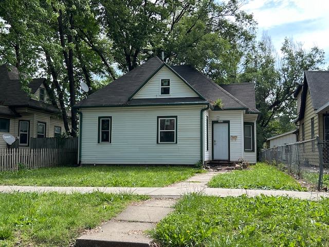 1312 SW Lincoln St, Topeka, KS 66604