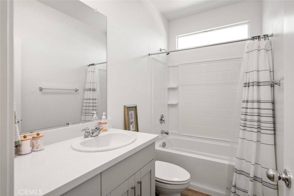 1507 Oakwood Drive, Orland, CA 95963