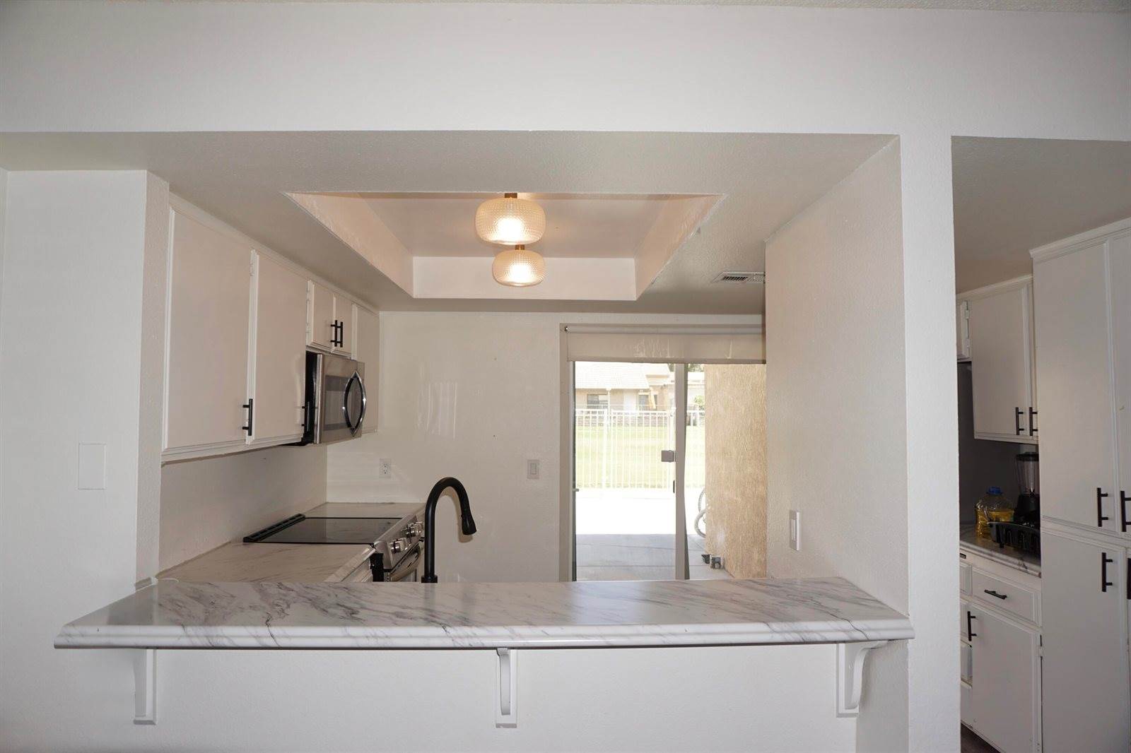 47395 Monroe St, Indio, CA 92201