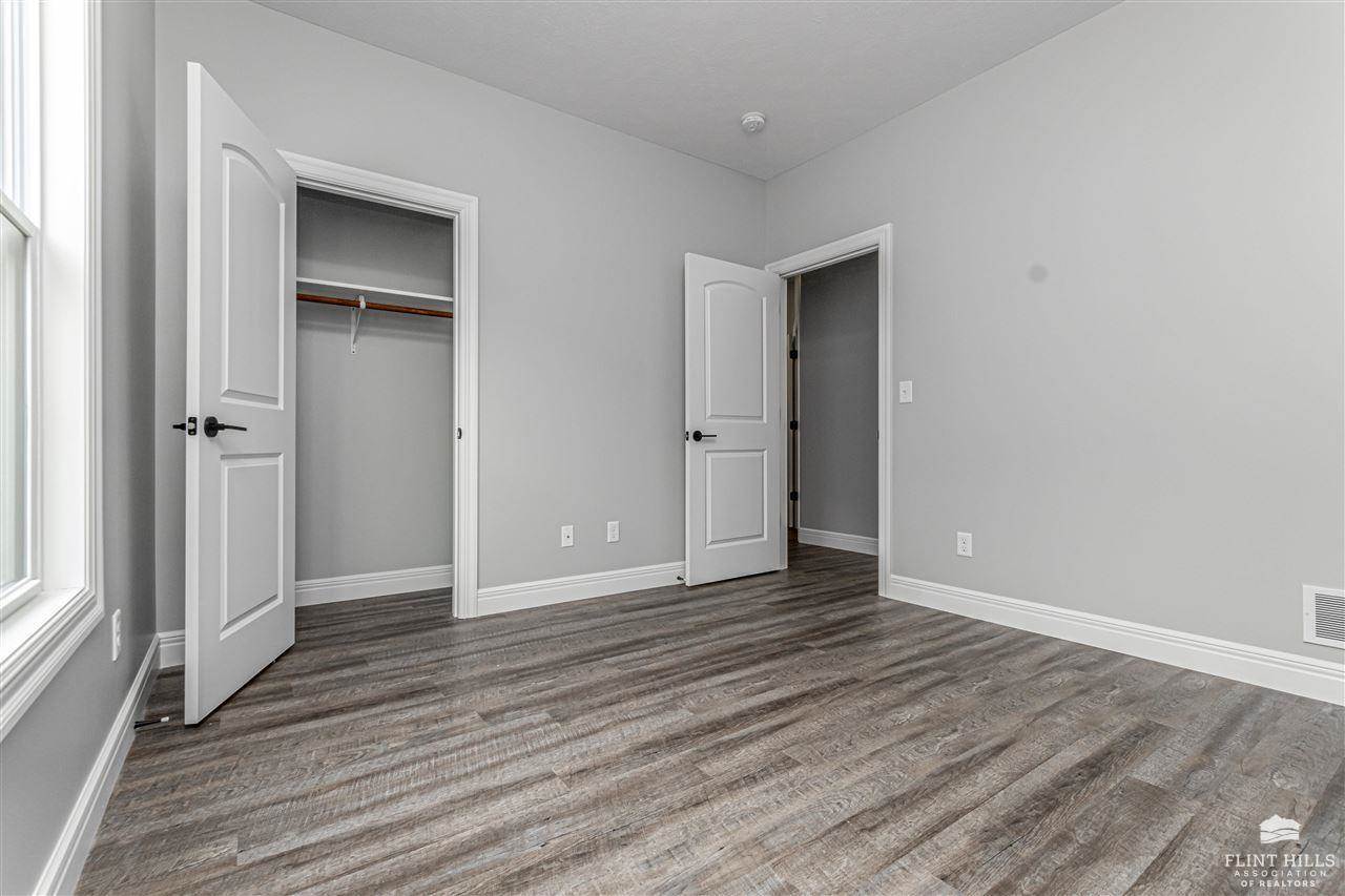 1801 NW 17th Street, Abilene, KS 67410