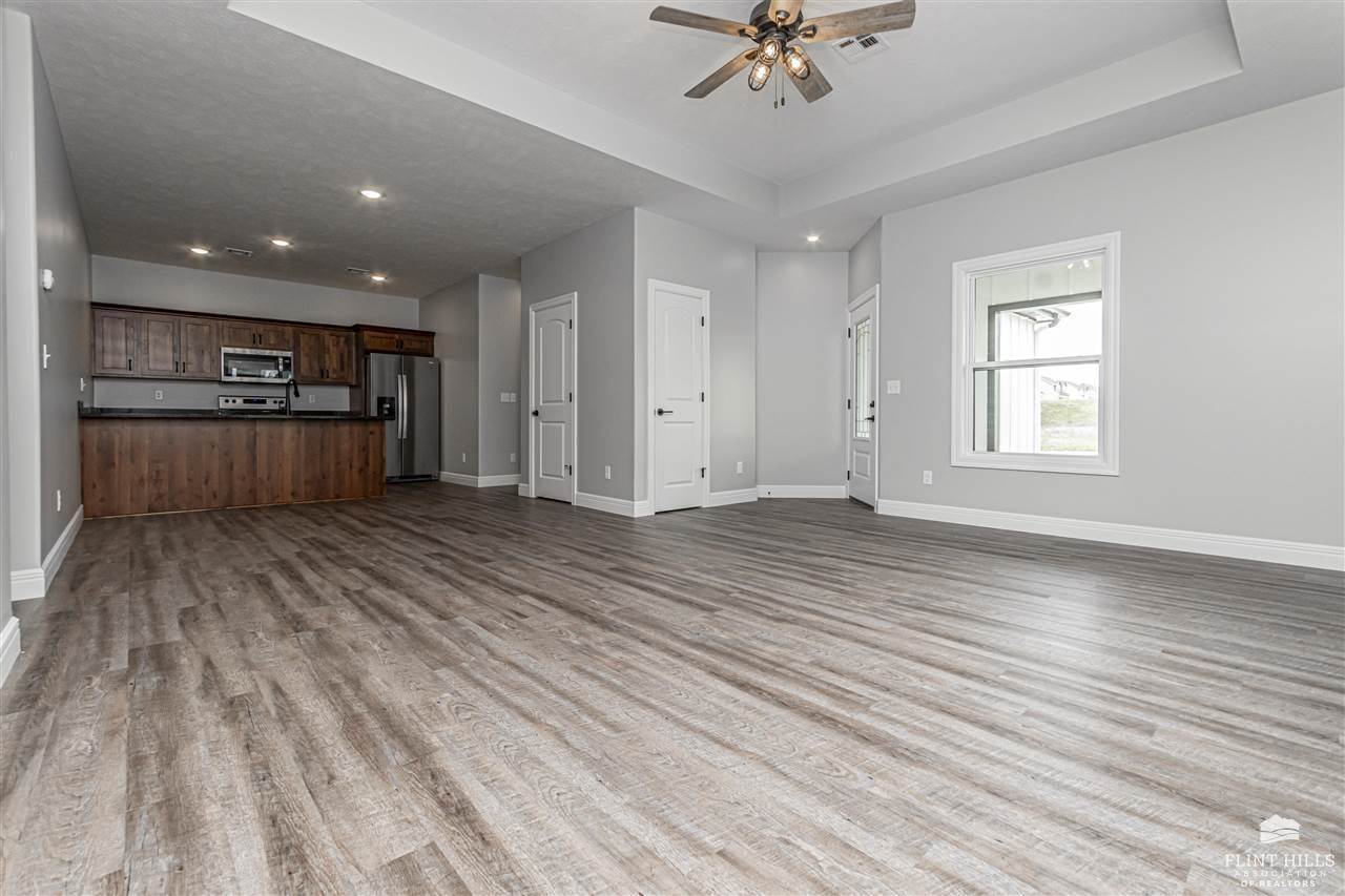 1801 NW 17th Street, Abilene, KS 67410