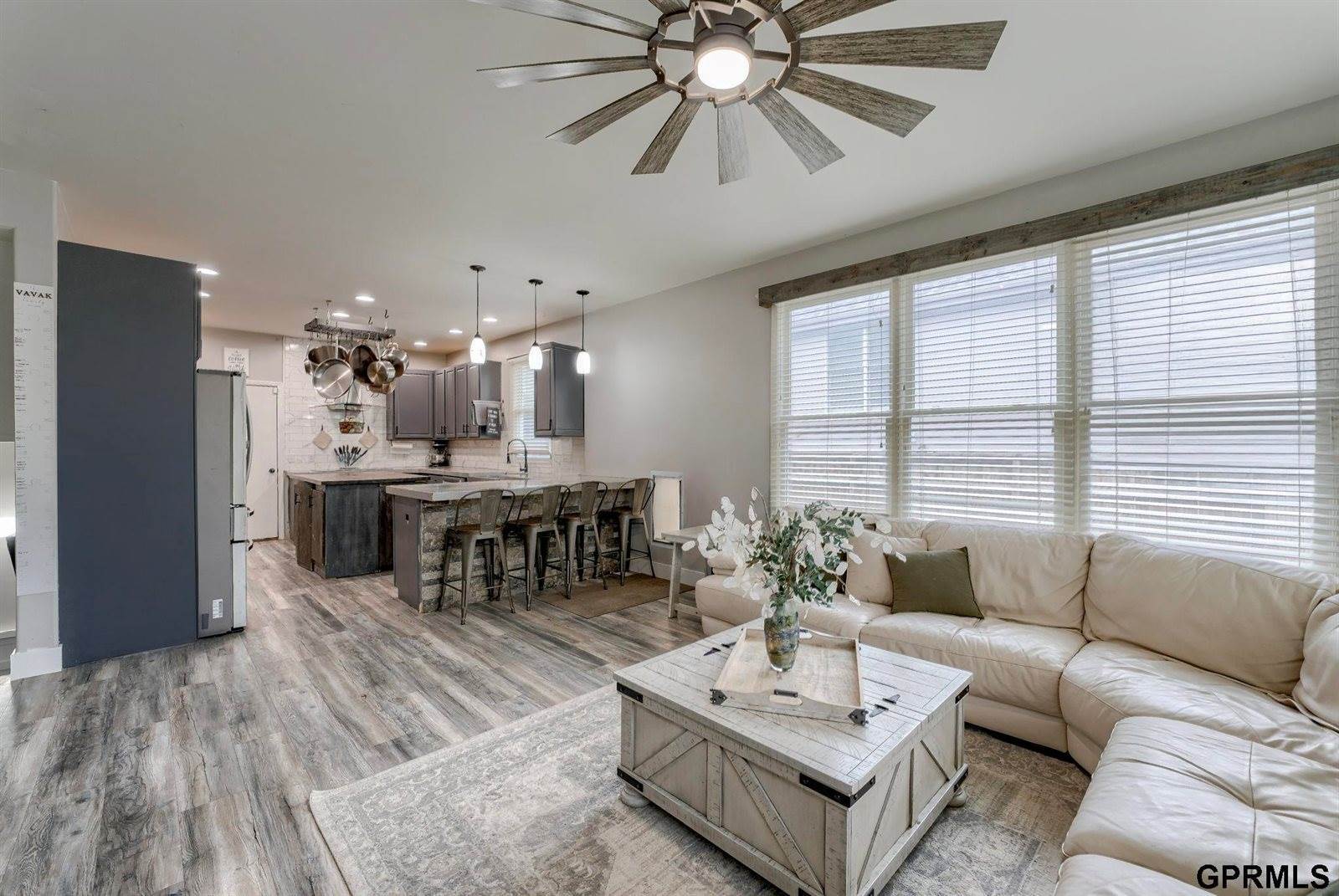 18063 Jones Street, Elkhorn, NE 68022