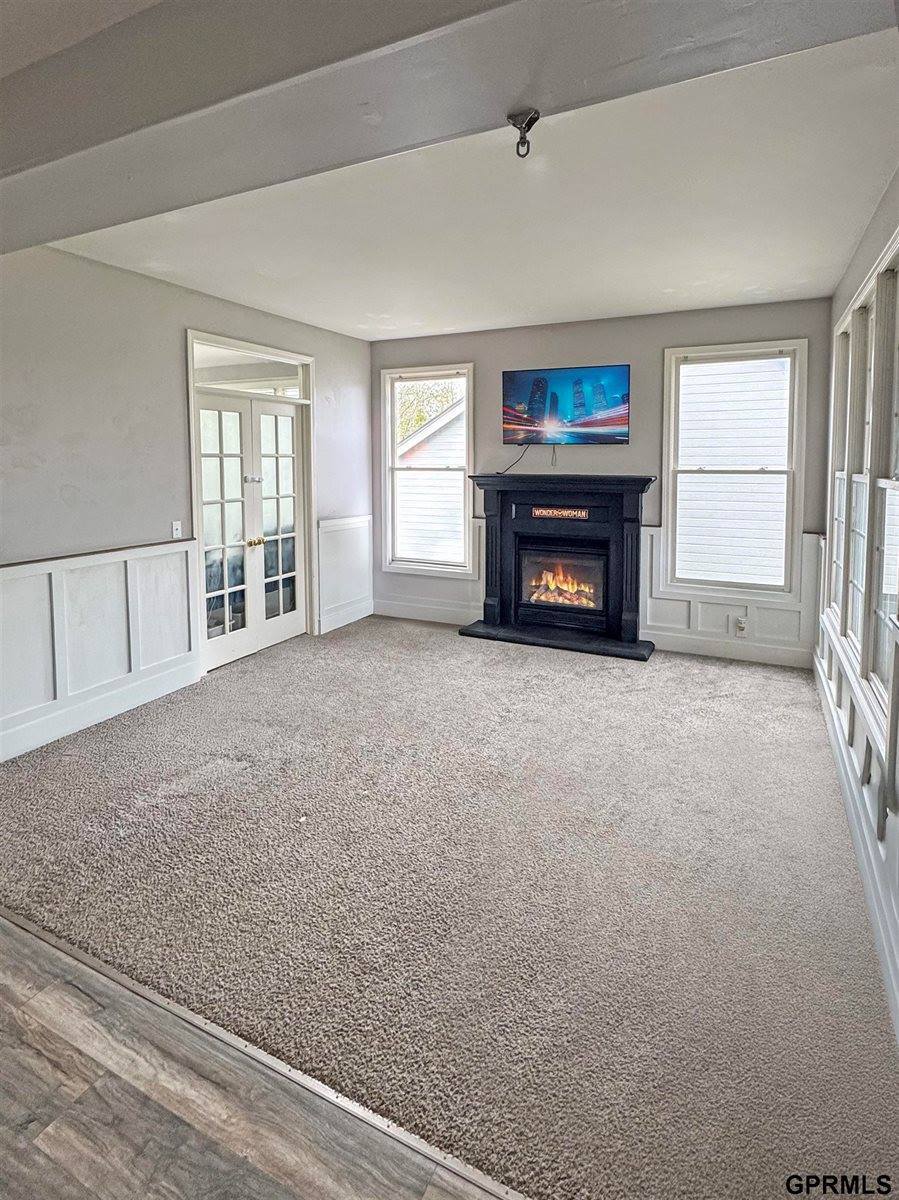 18063 Jones Street, Elkhorn, NE 68022