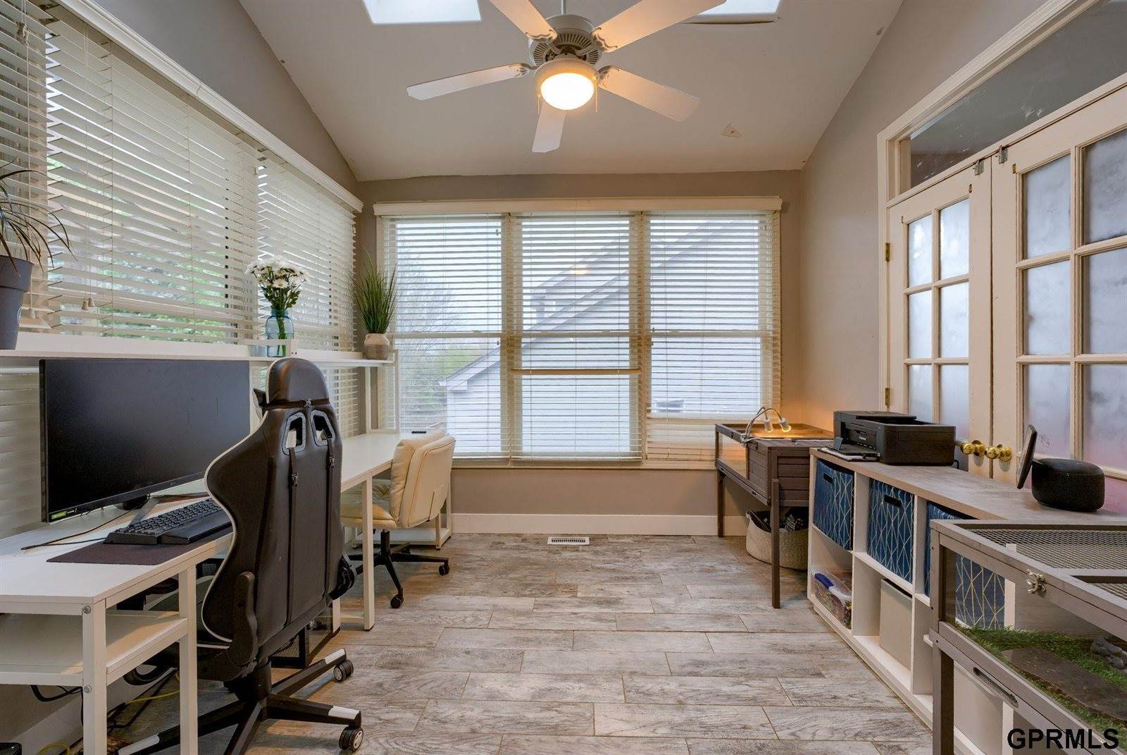 18063 Jones Street, Elkhorn, NE 68022