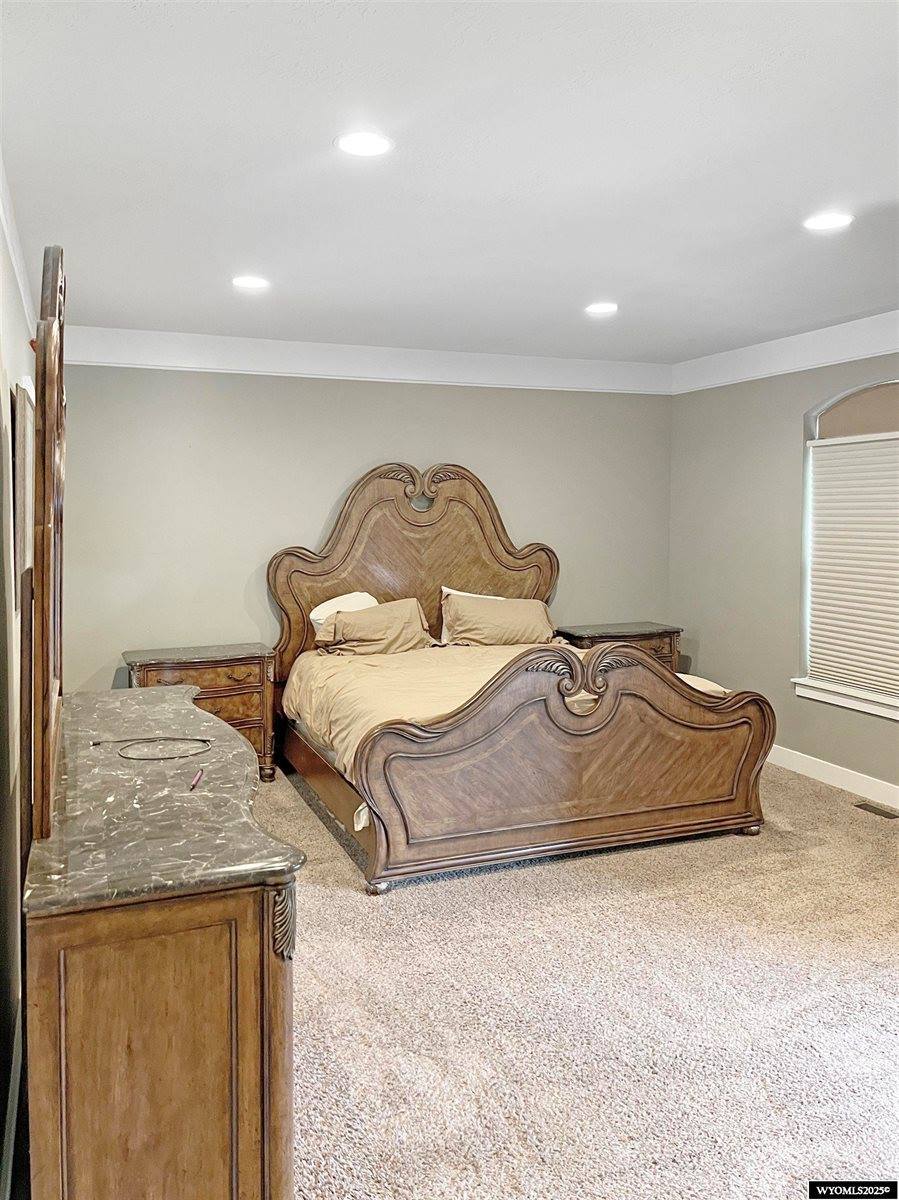 155 Highridge Point, Evanston, WY 82930