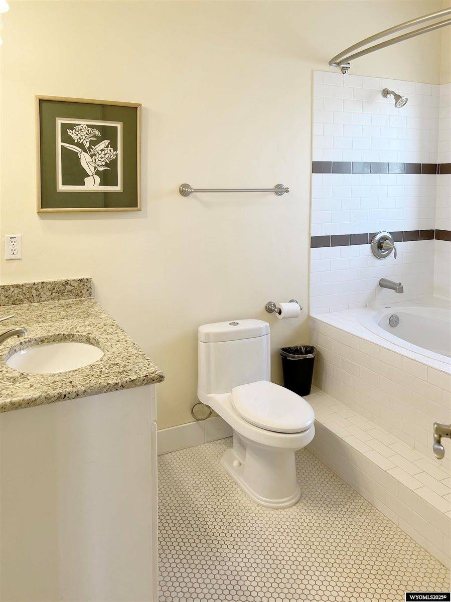 155 Highridge Point, Evanston, WY 82930