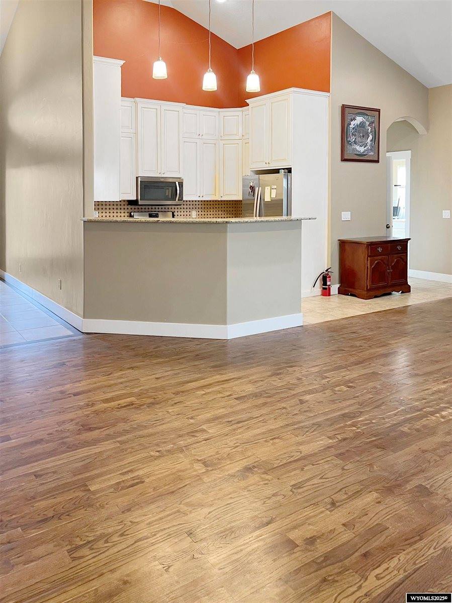 155 Highridge Point, Evanston, WY 82930