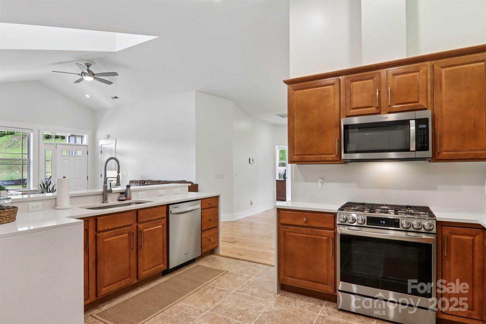 34 Brookstone Place, Candler, NC 28715