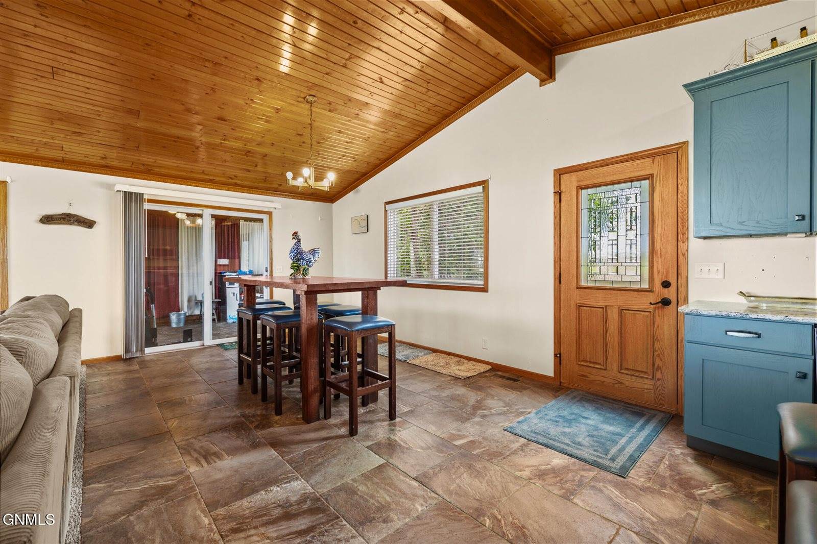 11266 Keys Cove Loop, Ray, ND 58849