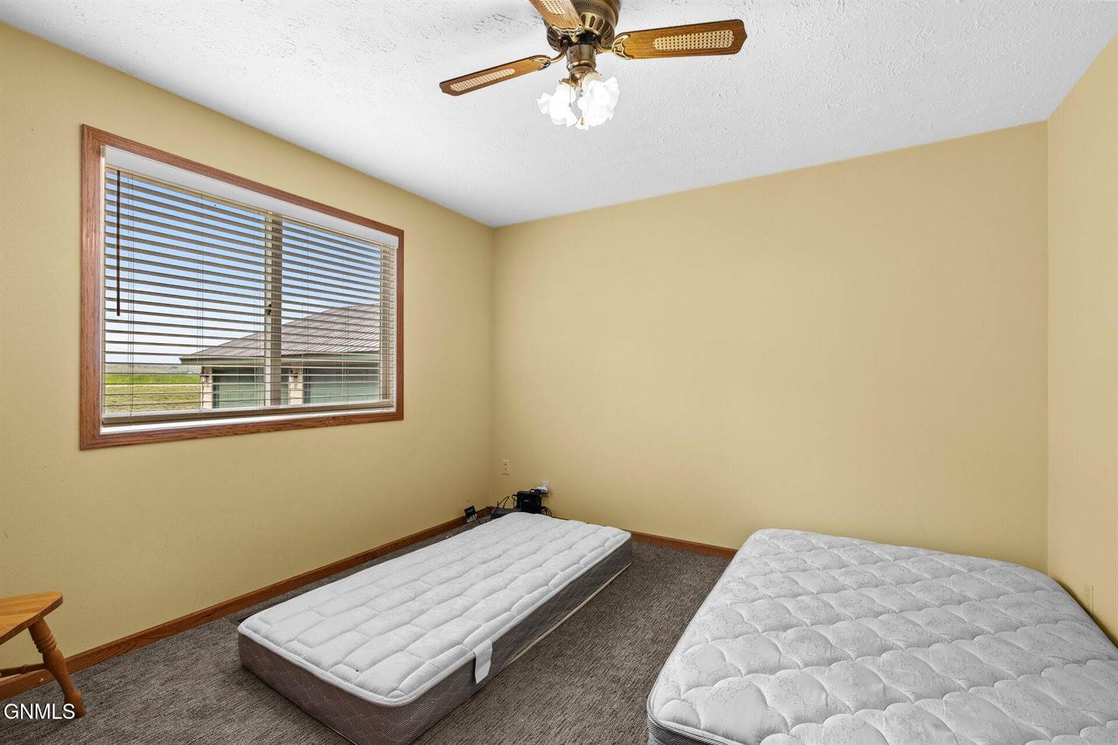 11266 Keys Cove Loop, Ray, ND 58849