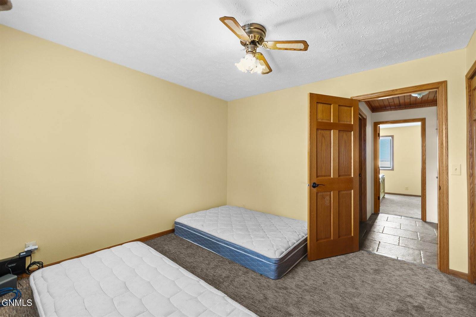 11266 Keys Cove Loop, Ray, ND 58849