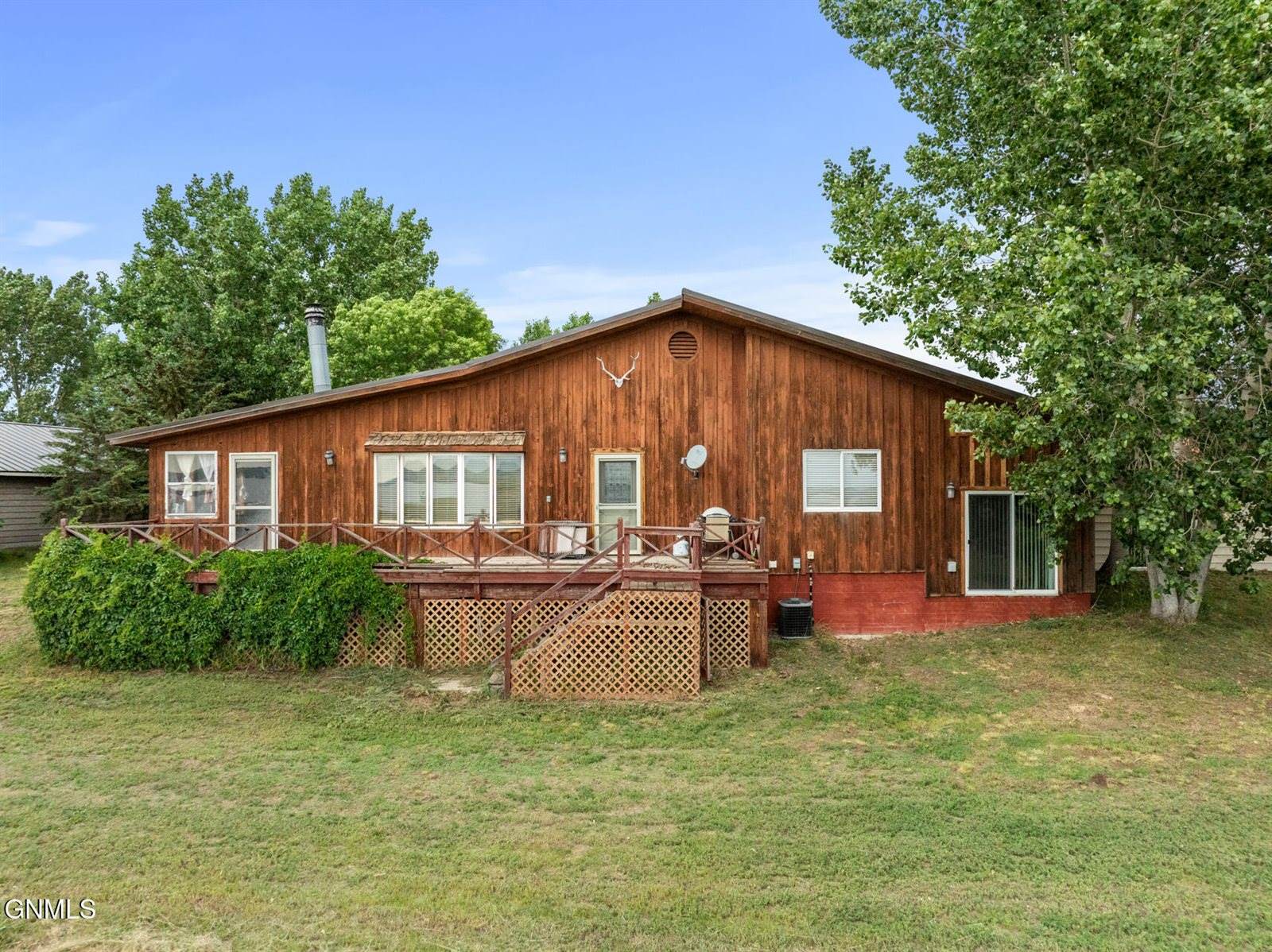 11266 Keys Cove Loop, Ray, ND 58849