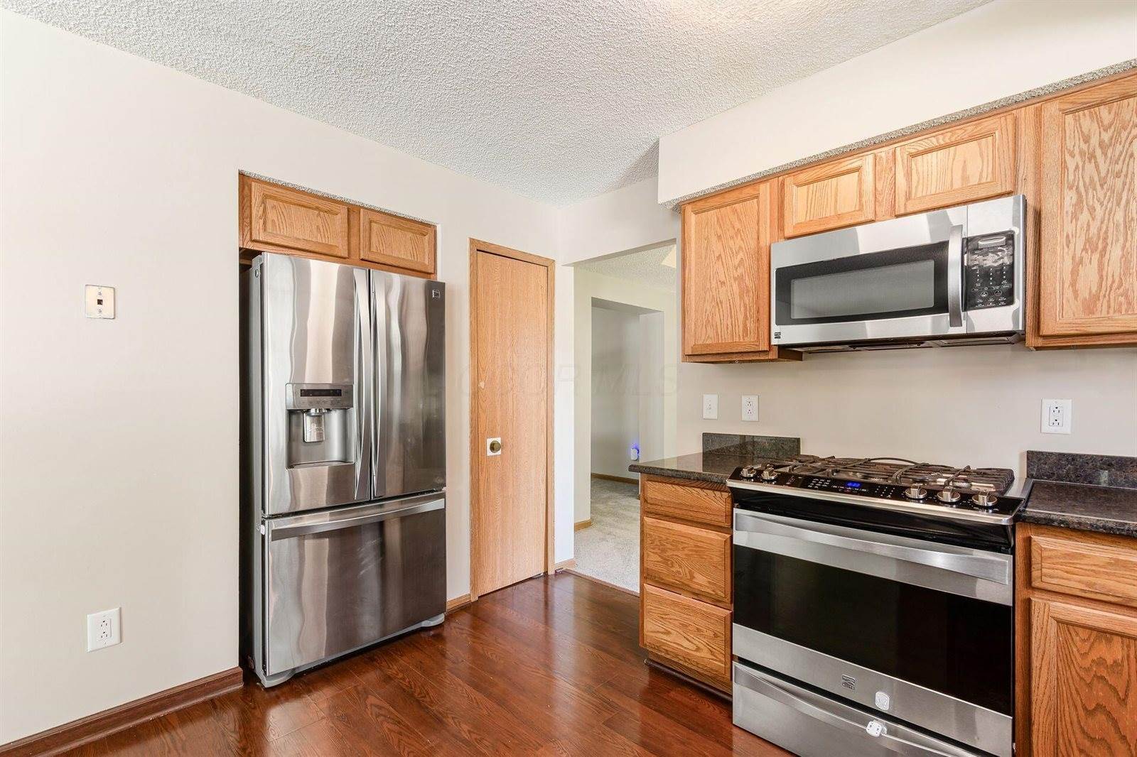 7345 Oakmeadows Drive, Columbus, OH 43085