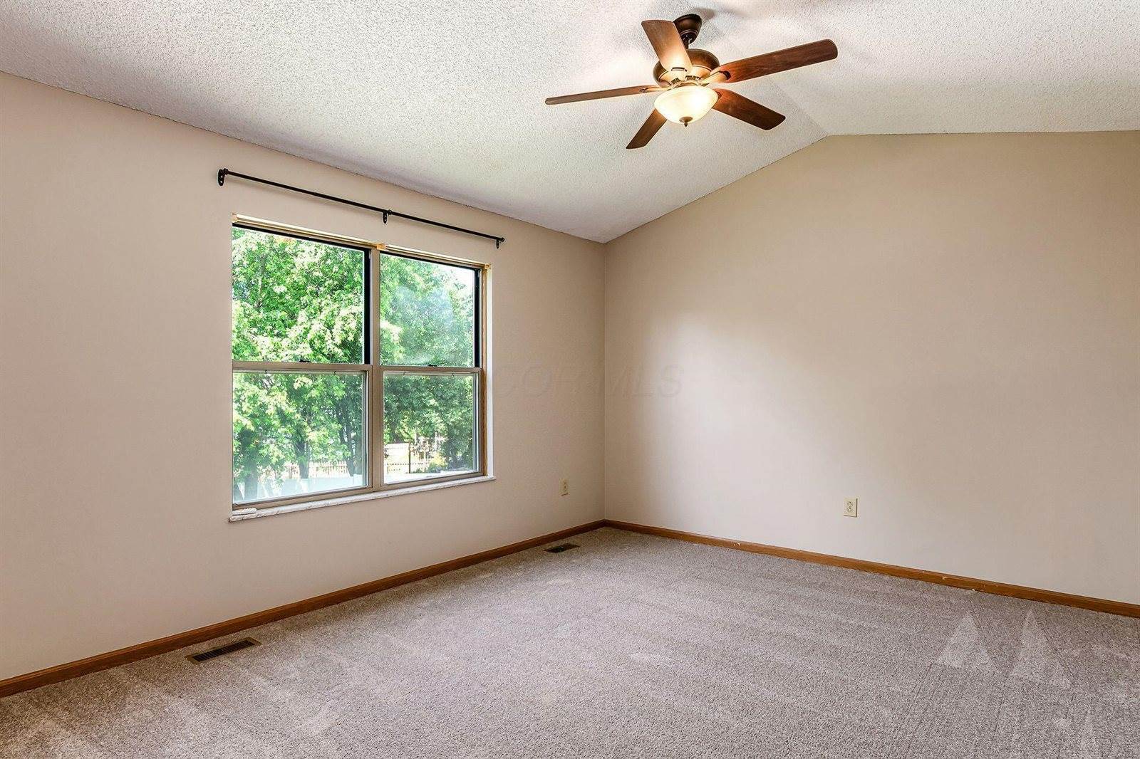 7345 Oakmeadows Drive, Columbus, OH 43085