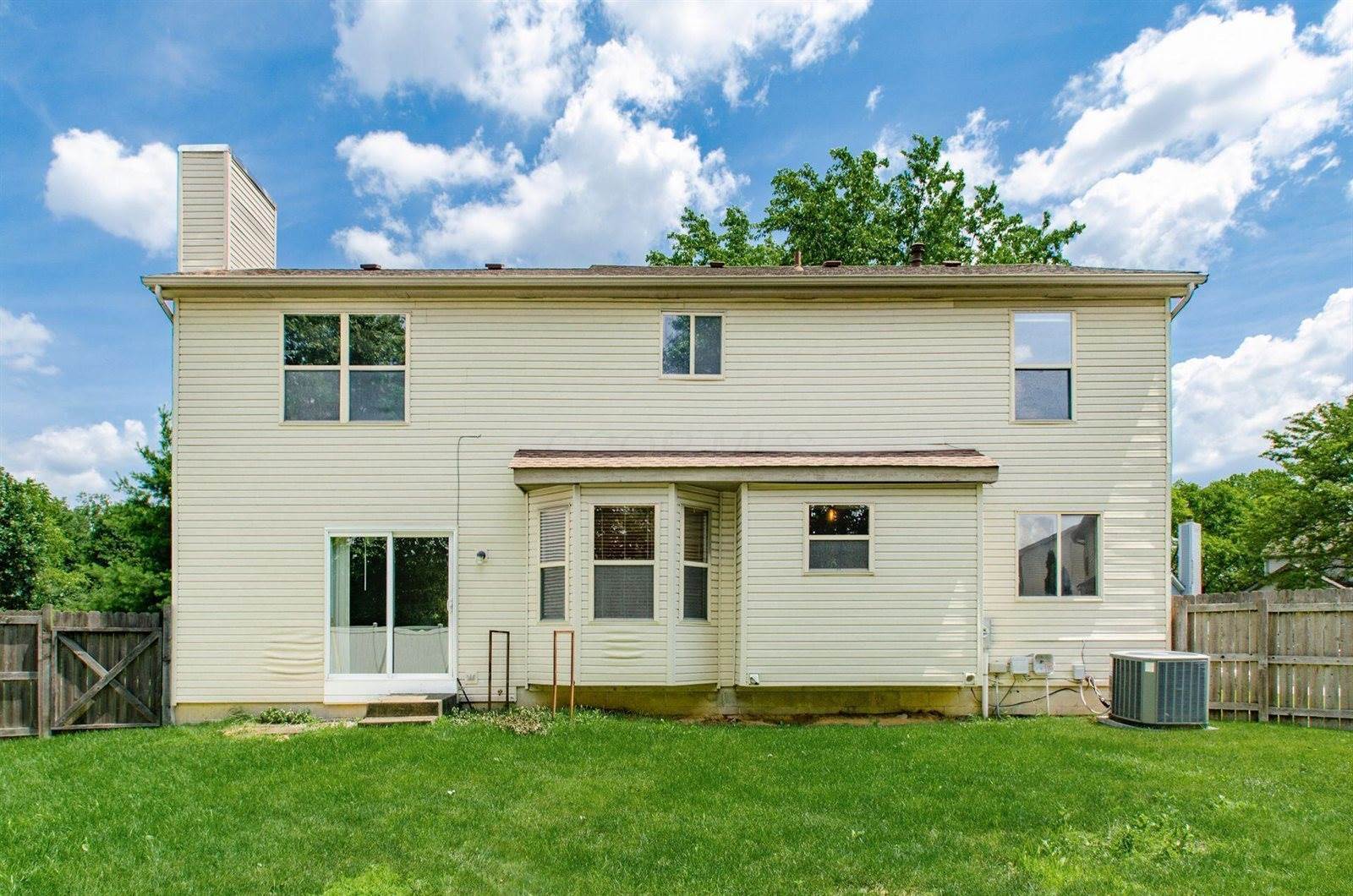 7345 Oakmeadows Drive, Columbus, OH 43085