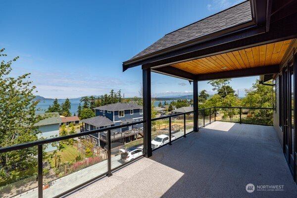 3706 West 3rd Street, Anacortes, WA 98221