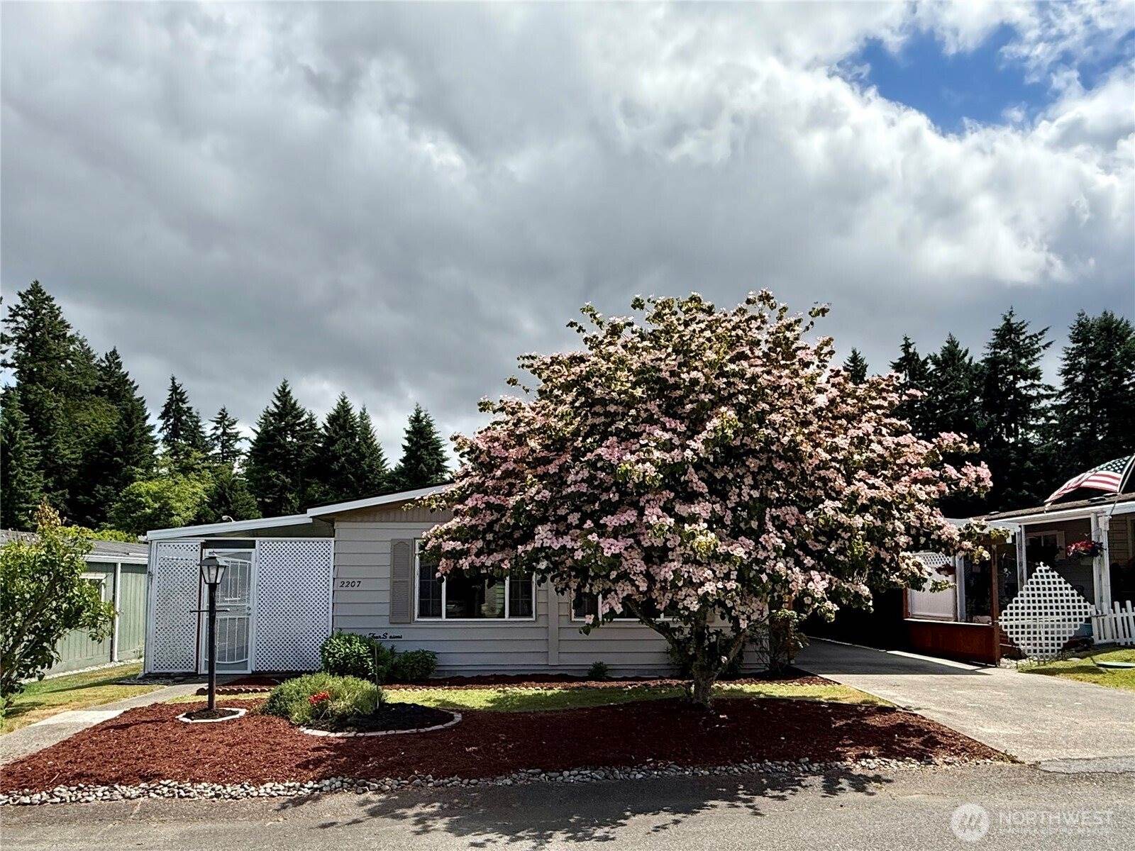 2207 Alonda Lane NE, Olympia, WA 98516