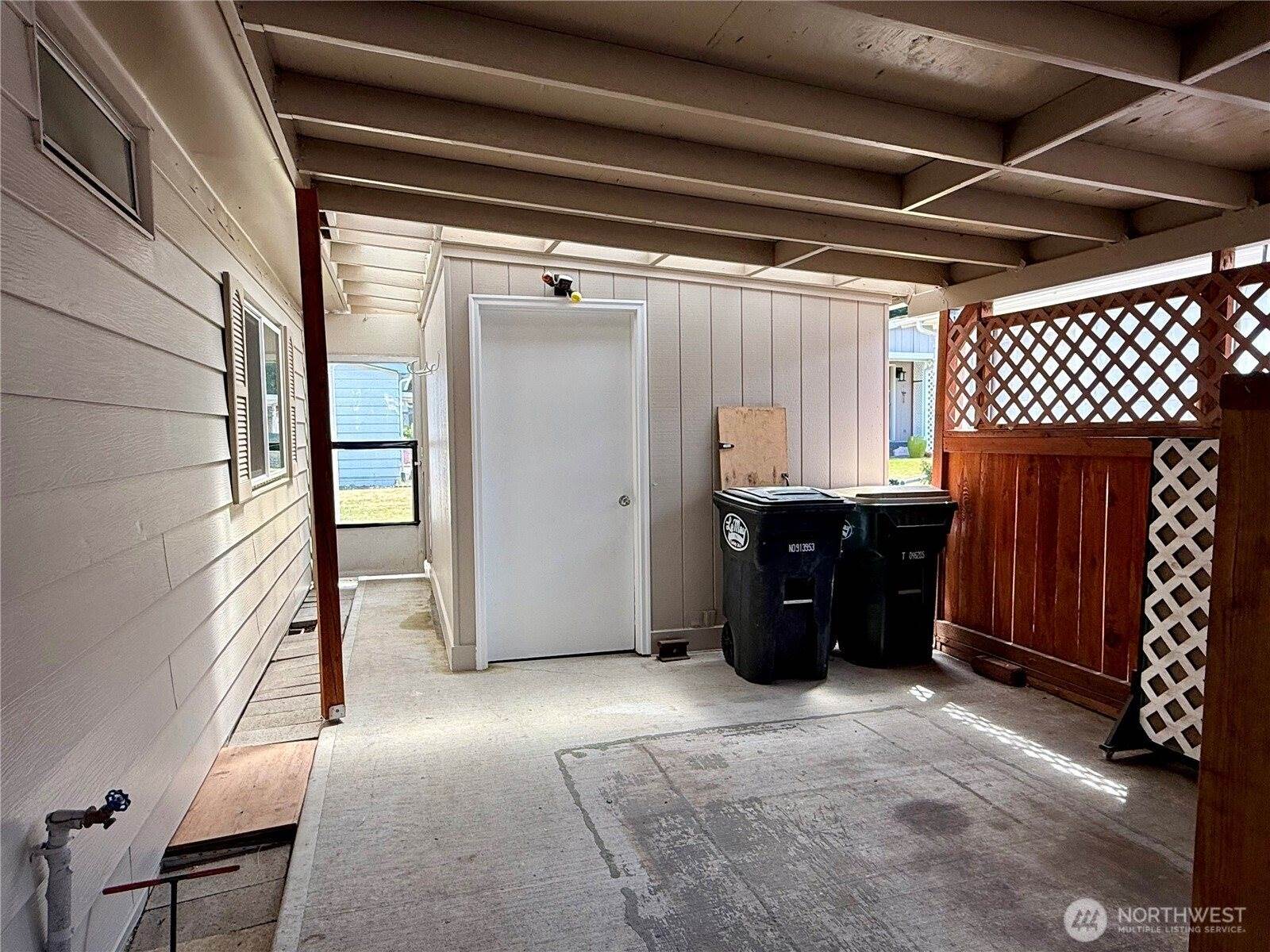 2207 Alonda Lane NE, Olympia, WA 98516