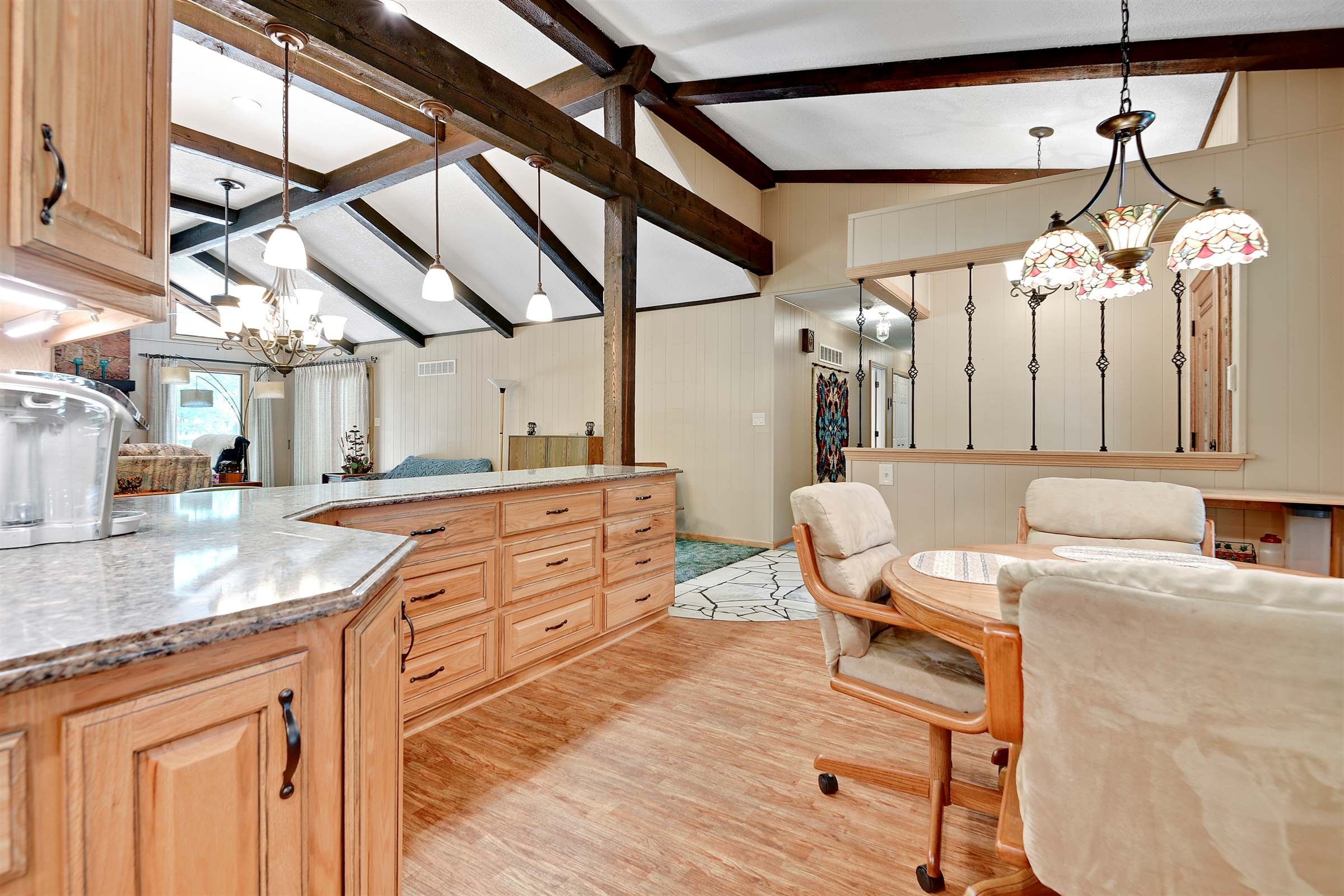 2613 Trenchard Drive, Independence, MO 64057