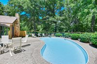 2613 Trenchard Drive, Independence, MO 64057