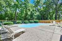 2613 Trenchard Drive, Independence, MO 64057