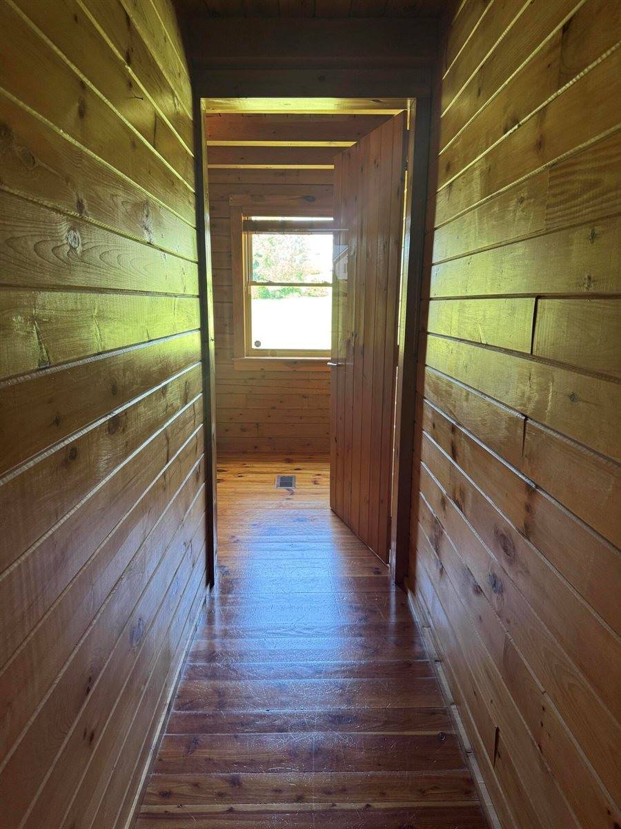 22 Dudley Corner Road, Skowhegan, ME 04976