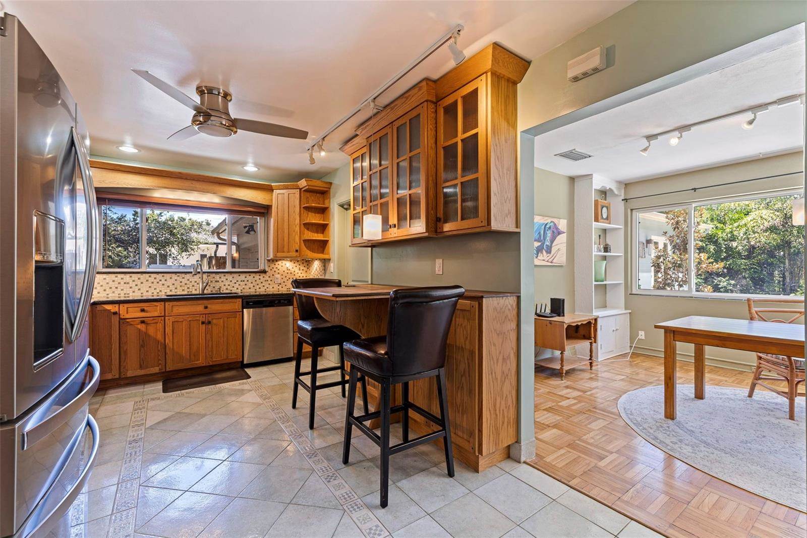 211 60TH Avenue South, Saint Petersburg, FL 33705