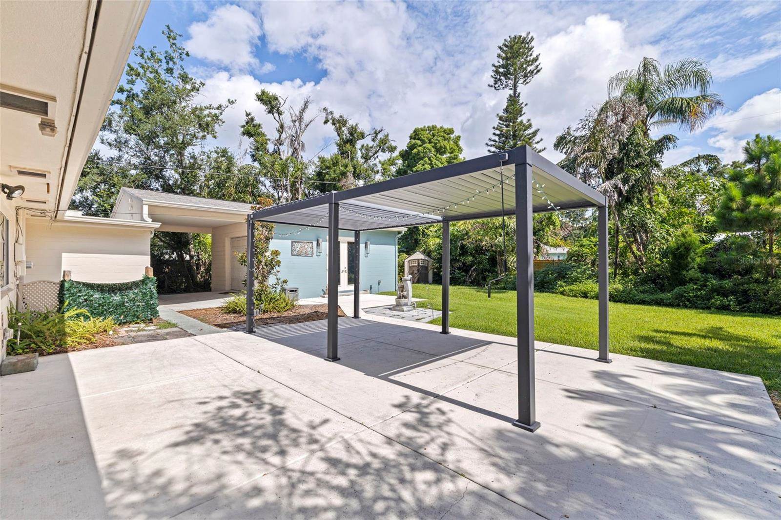 211 60TH Avenue South, Saint Petersburg, FL 33705