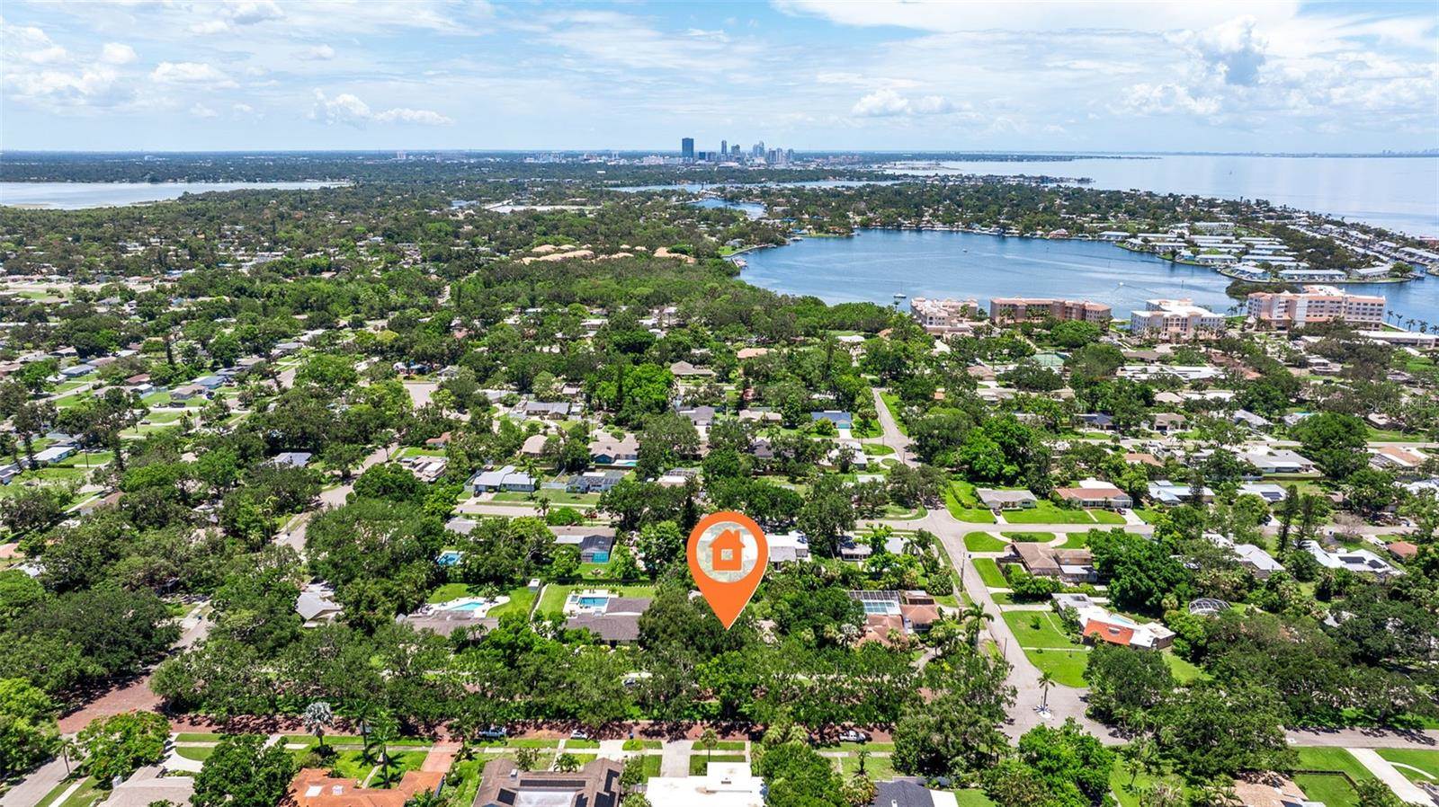 211 60TH Avenue South, Saint Petersburg, FL 33705