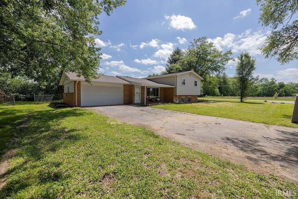 7700 S County Road 200 W, Muncie, IN 47302