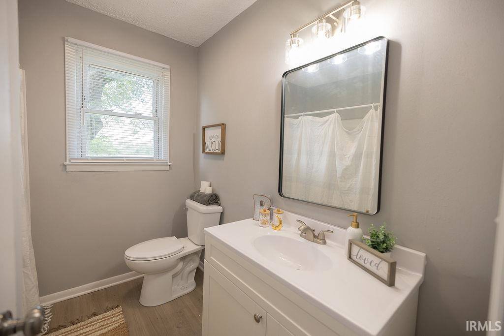 7700 S County Road 200 W, Muncie, IN 47302