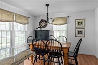 4 Noel Rd, Andover, MA 01810