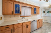 1635 Eastmere Drive, Davenport, IA 52803