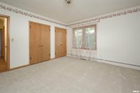 1635 Eastmere Drive, Davenport, IA 52803