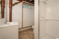 1635 Eastmere Drive, Davenport, IA 52803