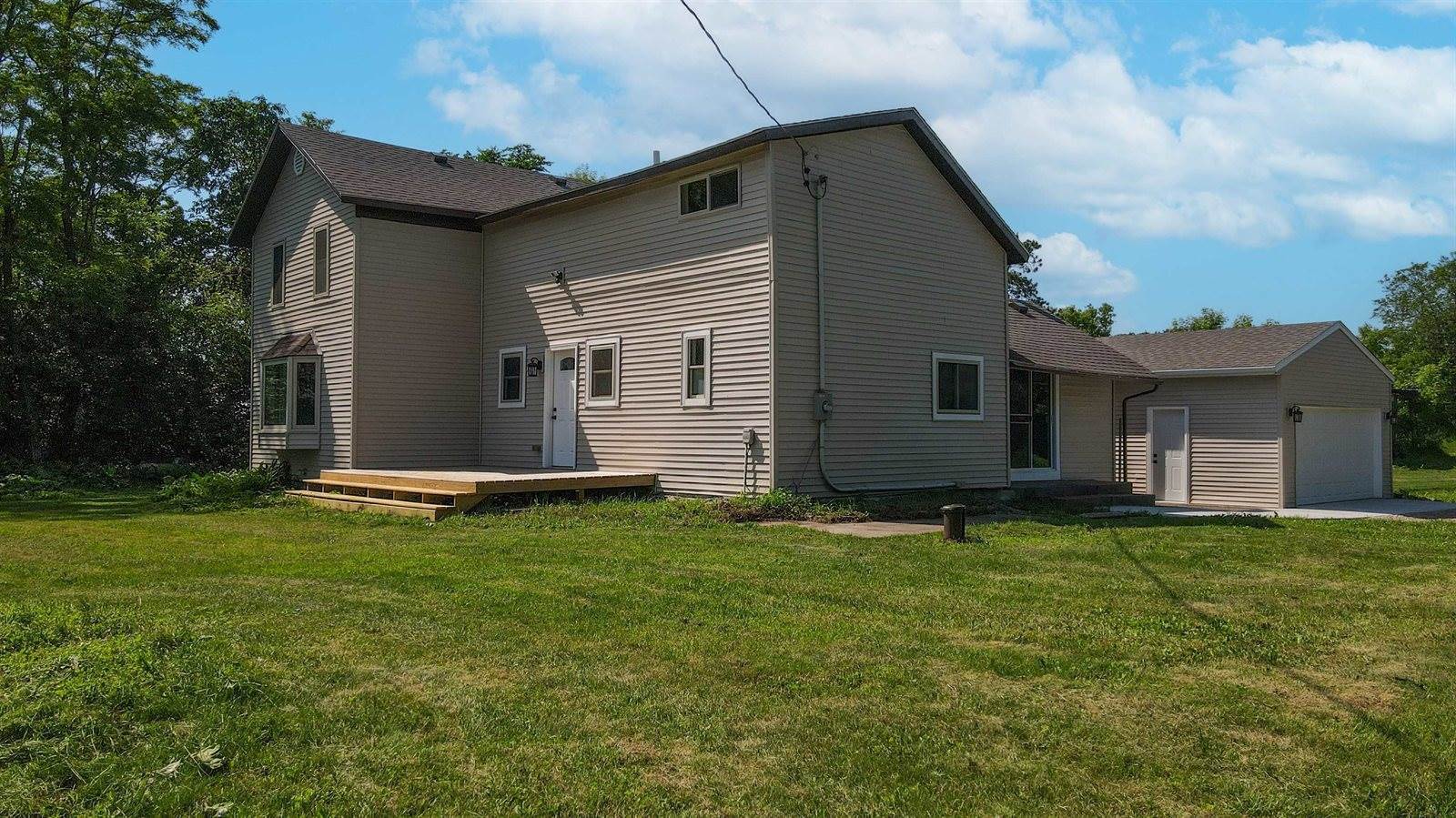 10618 State Highway 161, Amherst Junction, WI 54407