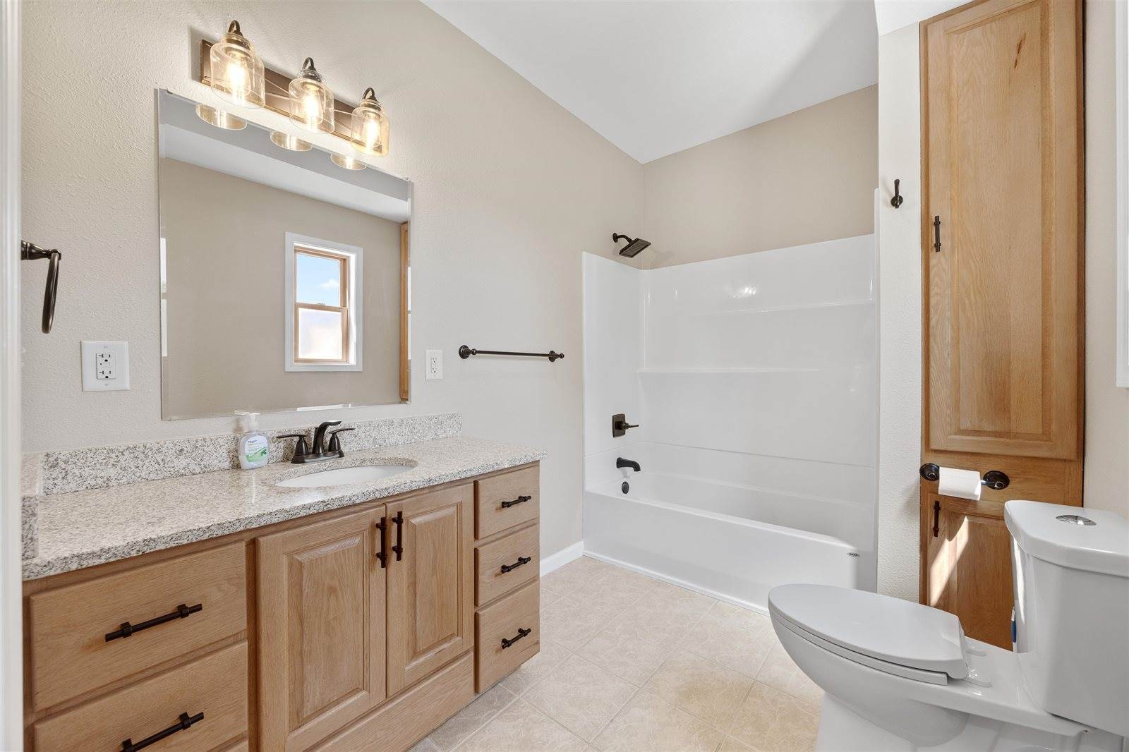 10618 State Highway 161, Amherst Junction, WI 54407