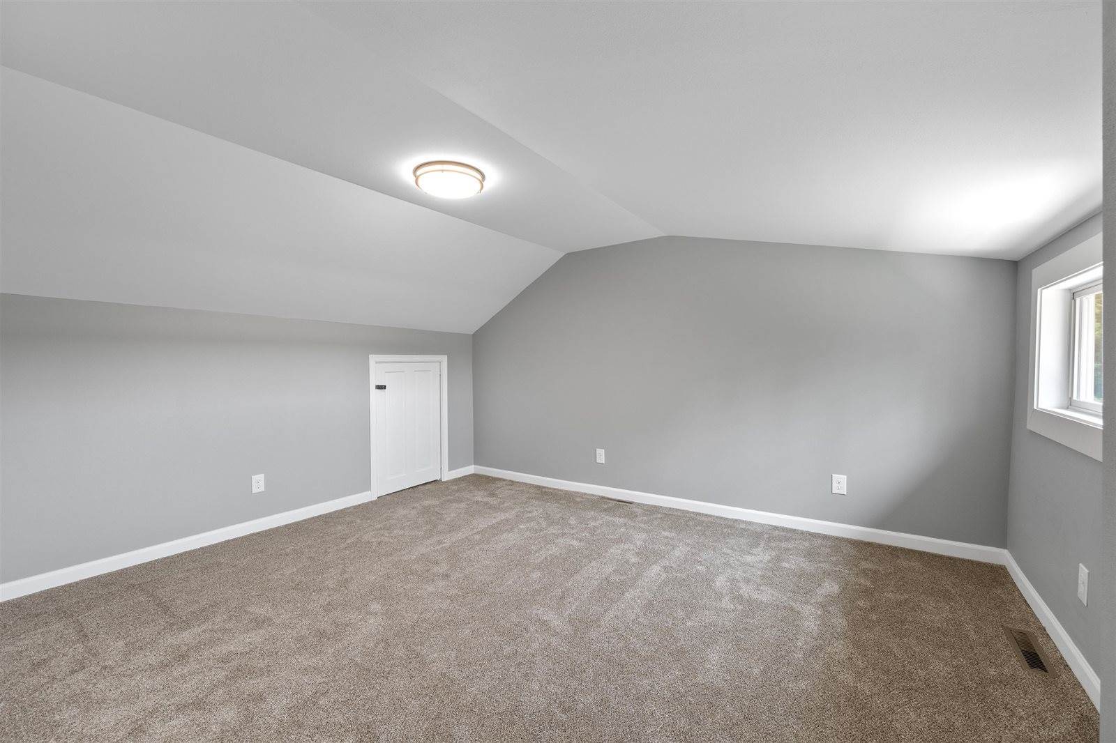 10618 State Highway 161, Amherst Junction, WI 54407