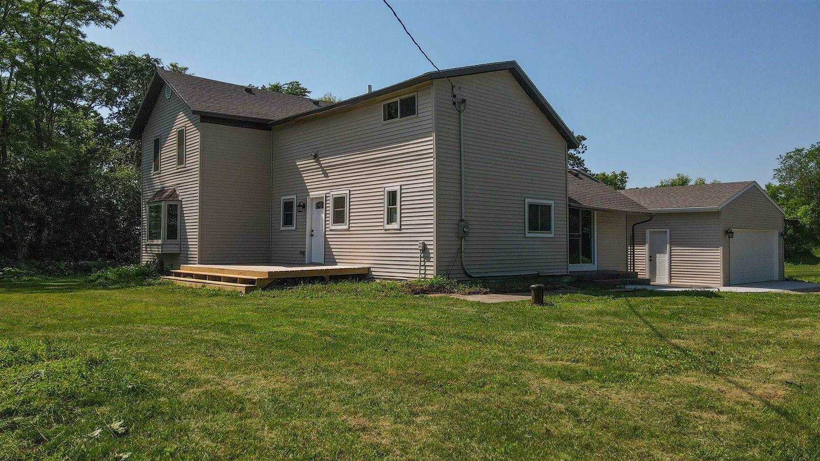 10618 State Highway 161, Amherst Junction, WI 54407